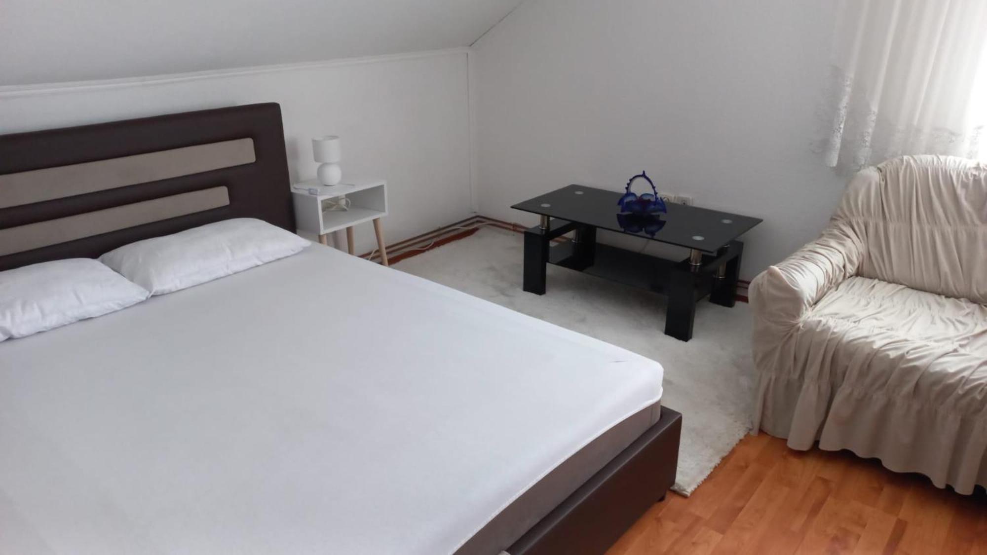 Holiday Home Peaceful Retreat ヴィソコ エクステリア 写真