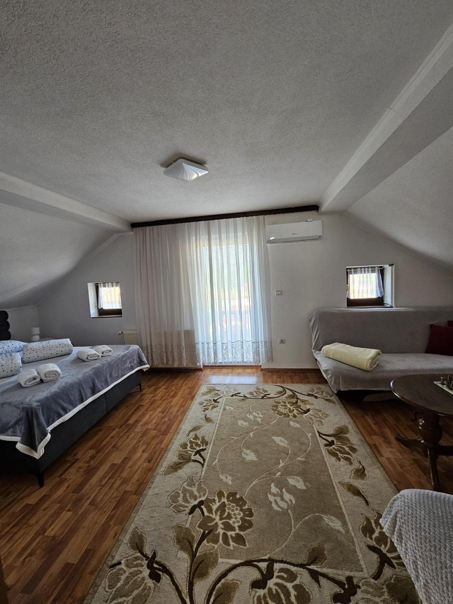 Holiday Home Peaceful Retreat ヴィソコ エクステリア 写真