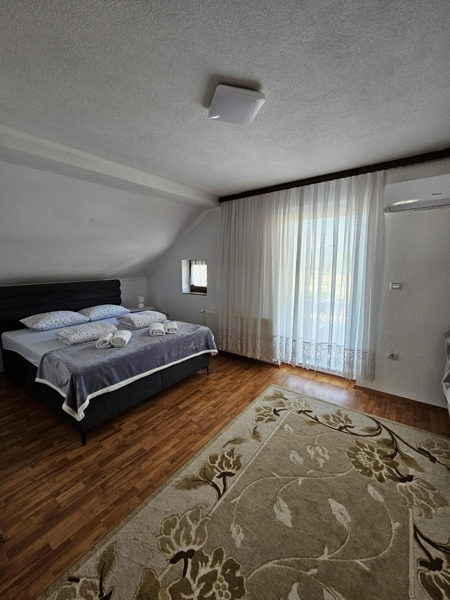 Holiday Home Peaceful Retreat ヴィソコ エクステリア 写真
